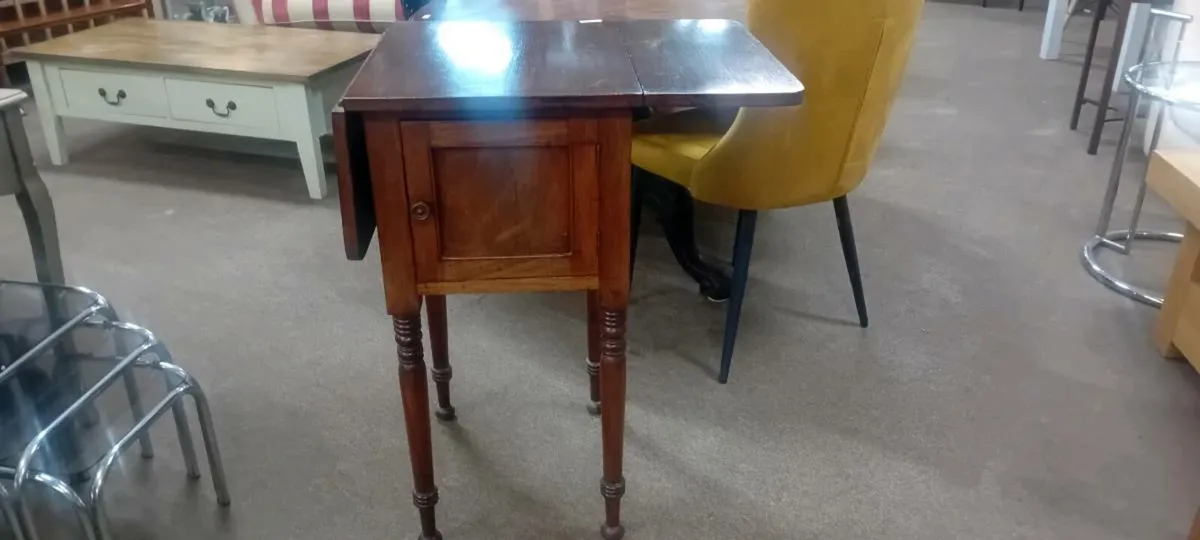 Antique Mahogany Drop Leaf Pot Stand - Image 2