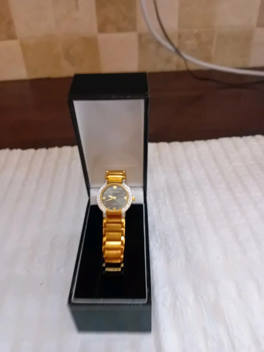 GIANNI VECCI LADIES WATCH