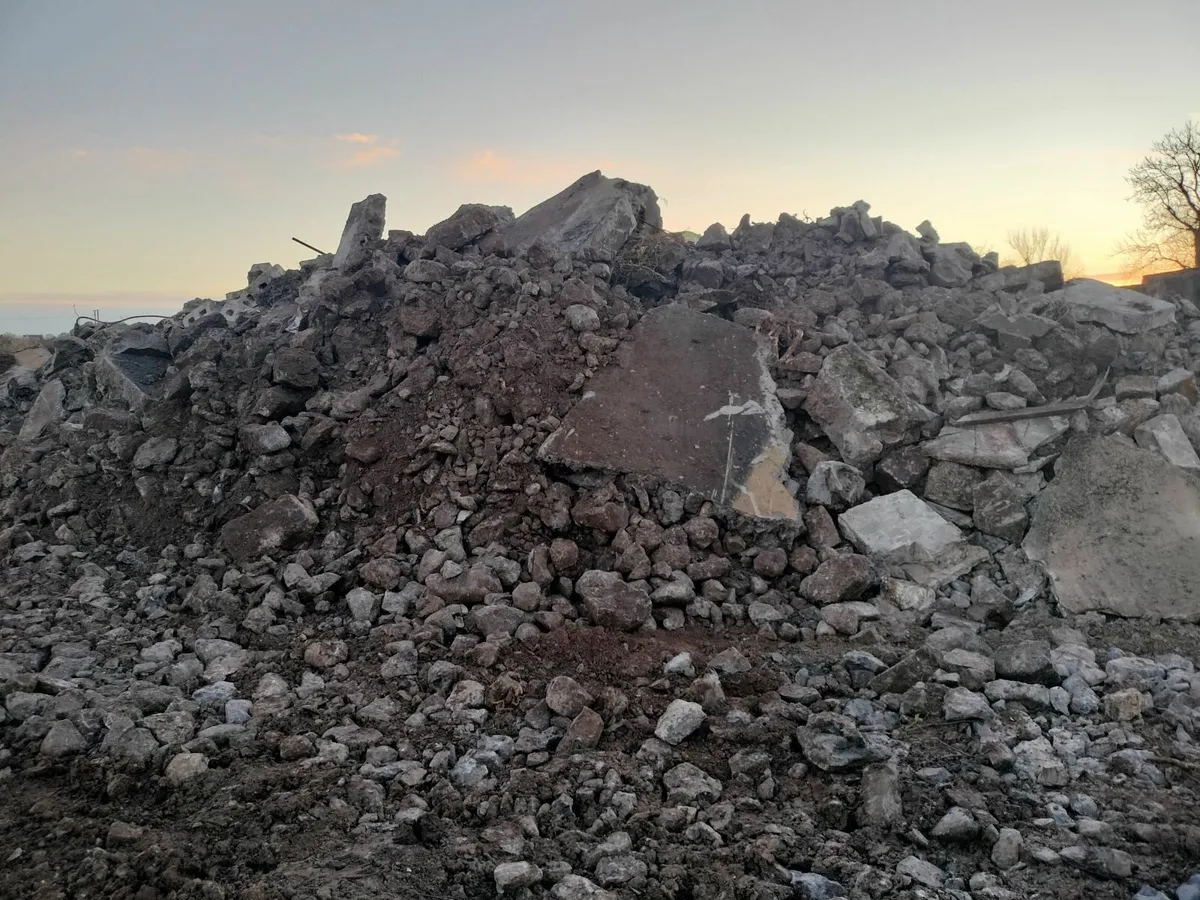 Building Rubble - Image 1