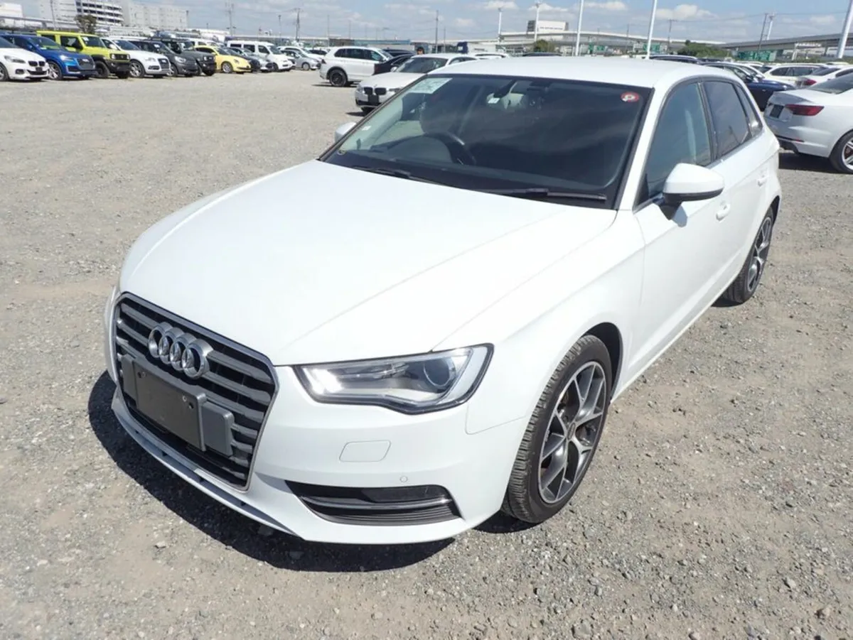 Audi A3 1.4 TFSI Leather seats - Image 1