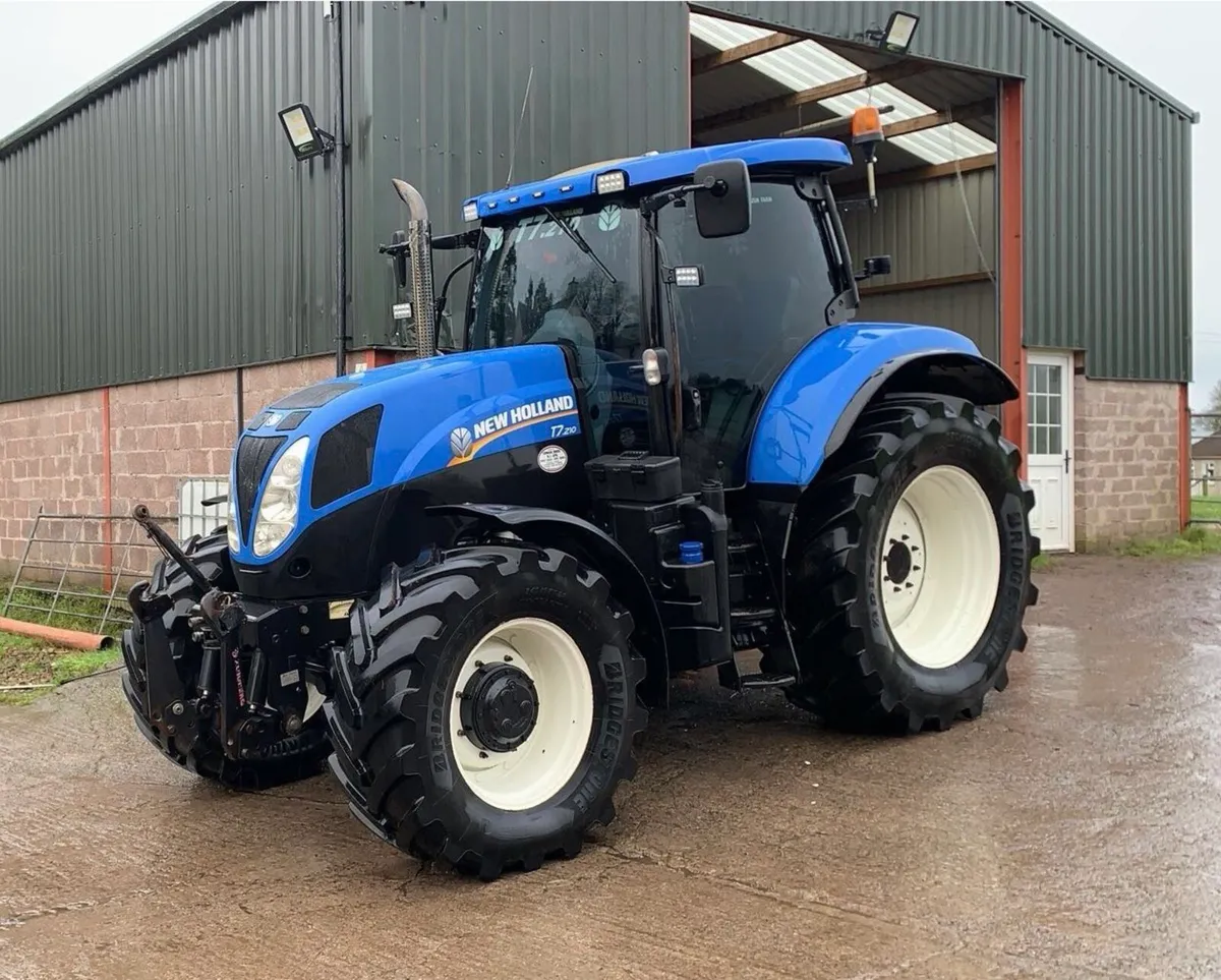New Holland T7.210 - Image 1