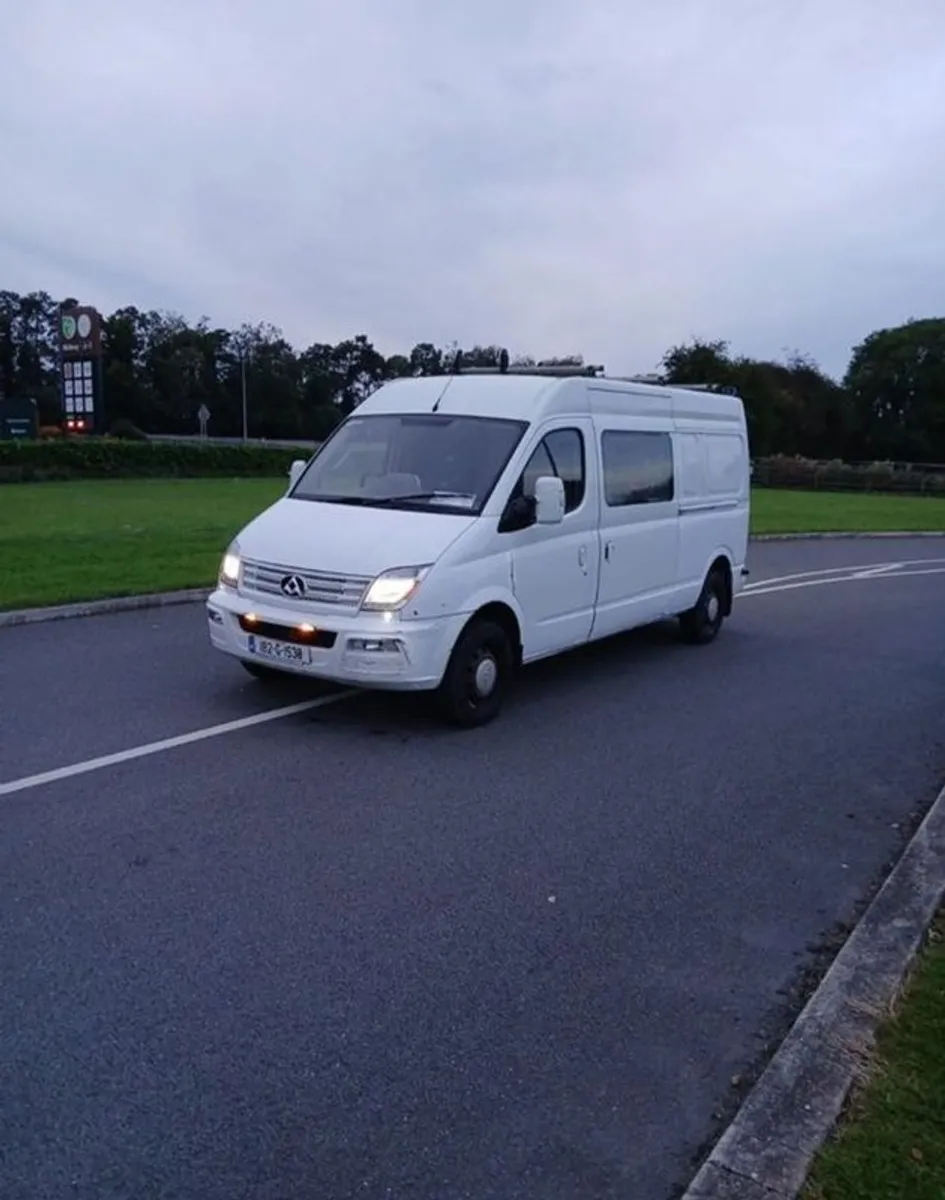 182 Ldv V80 Maxus CrewCab - Image 1