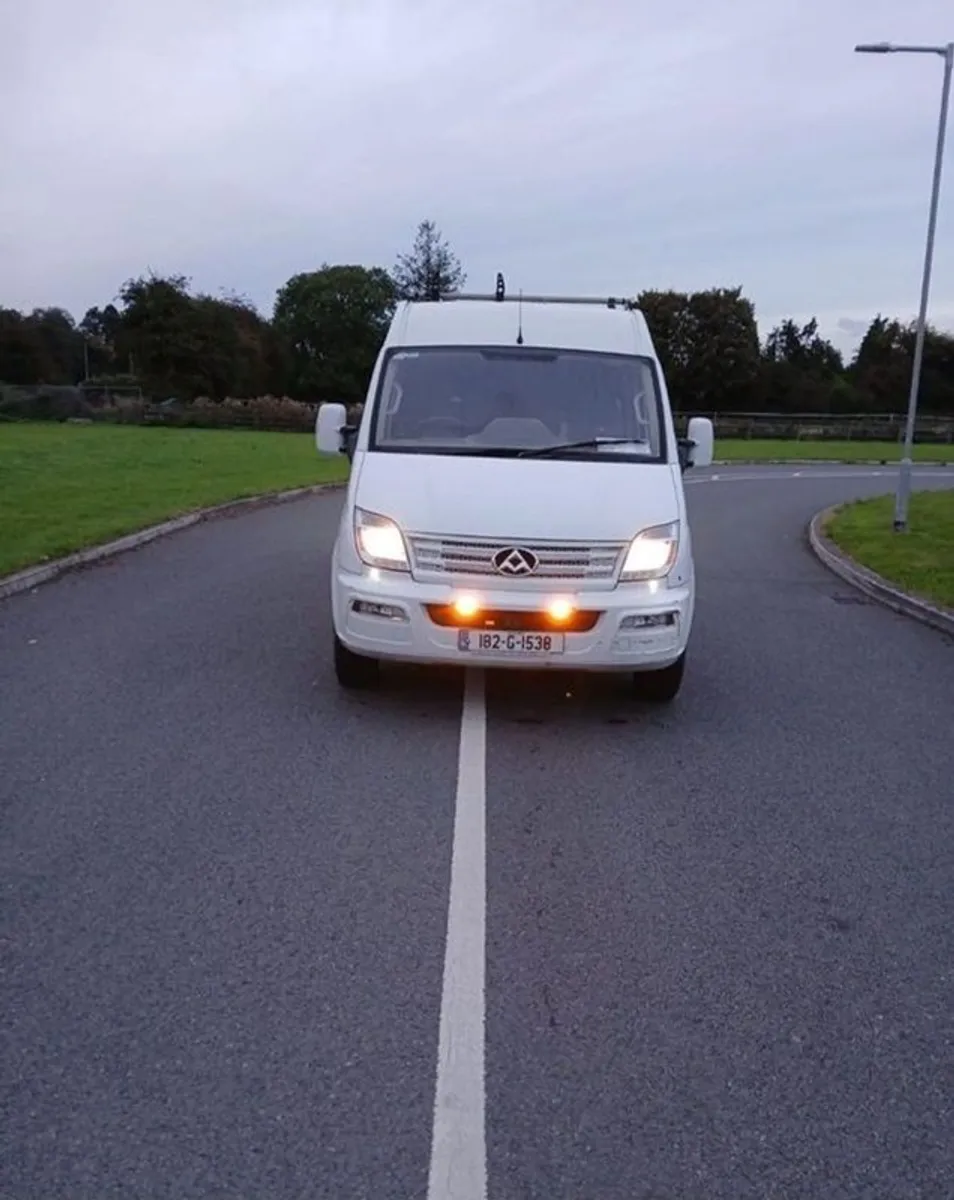 182 Ldv V80 Maxus CrewCab - Image 2