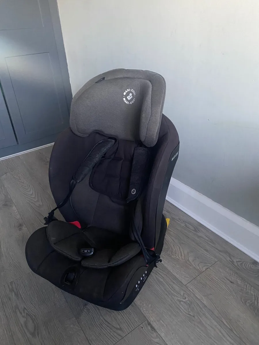 Maxi Cosi Titan Car Seat - Image 2