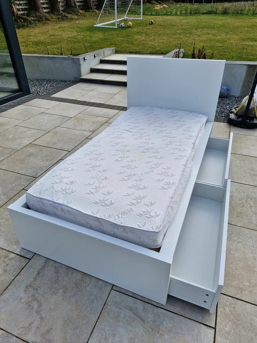 Single Bed - Image 1