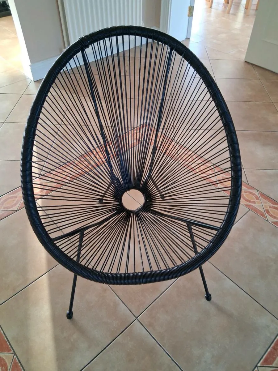 Lounge Chair - Image 1