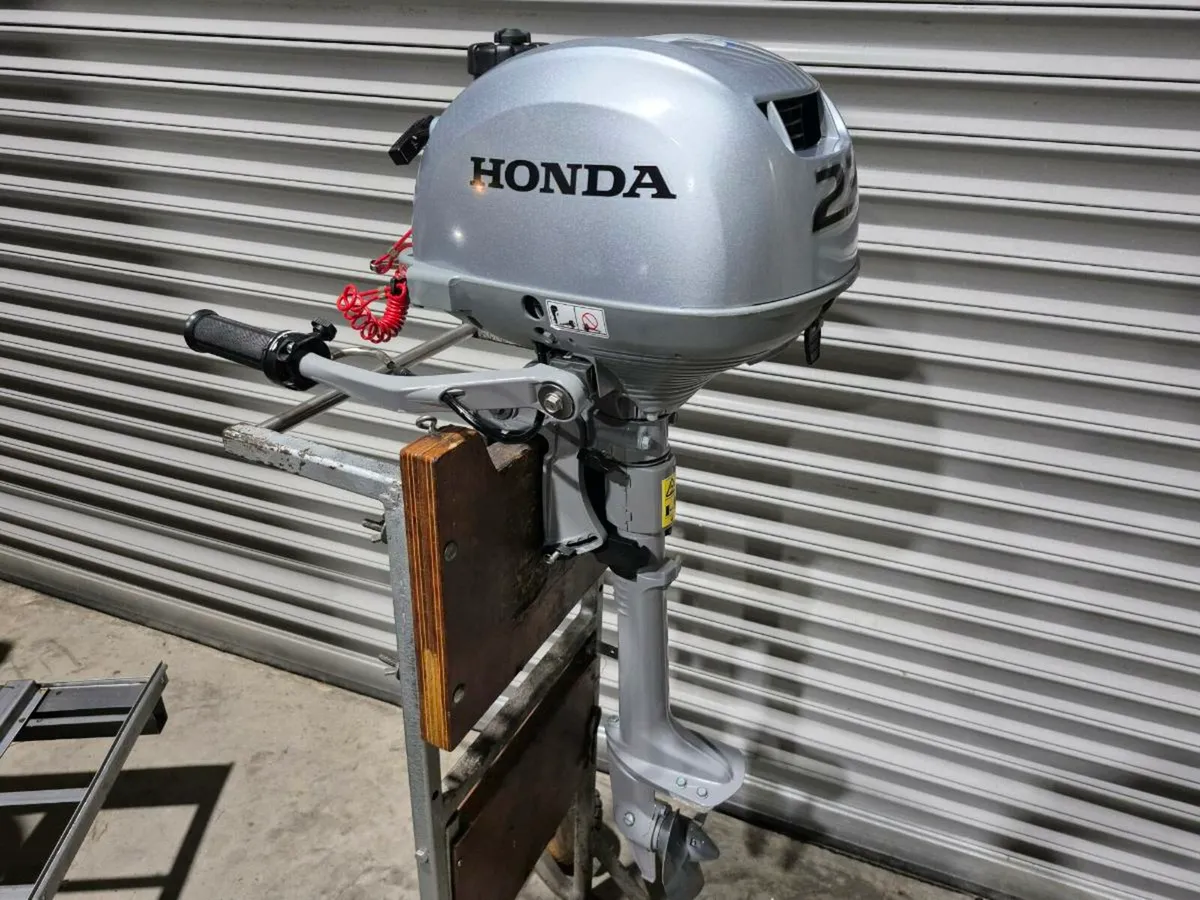 Honda 2.3 boat outboard motor short shaft - Image 3