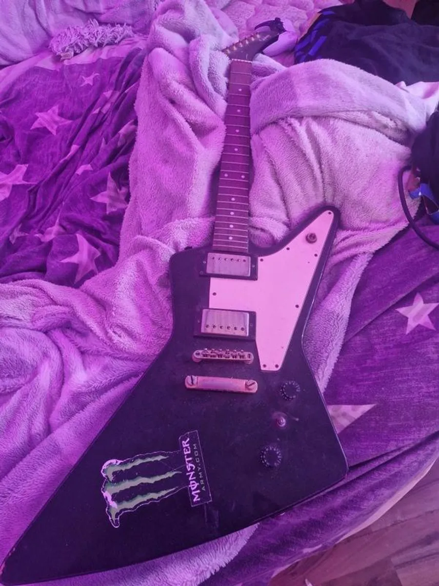 epiphone exploreer - Image 1