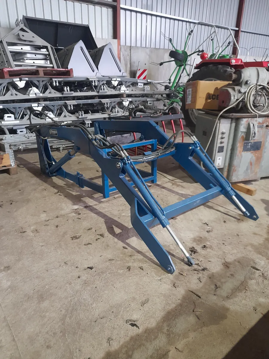 Tanco loader - Image 1