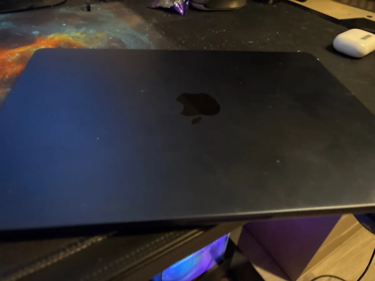 MacBook Air M4 - Image 2