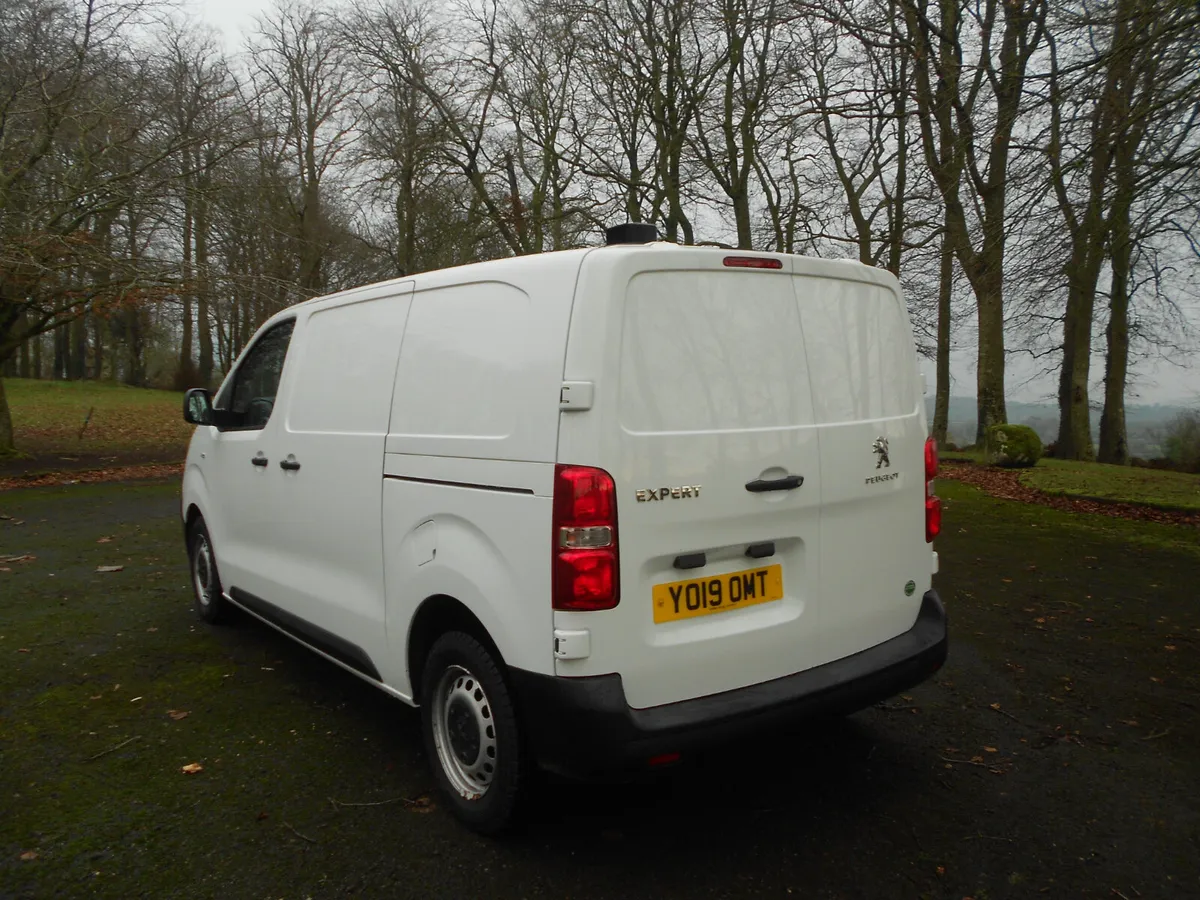 Peugeot Expert 2019 - Image 3