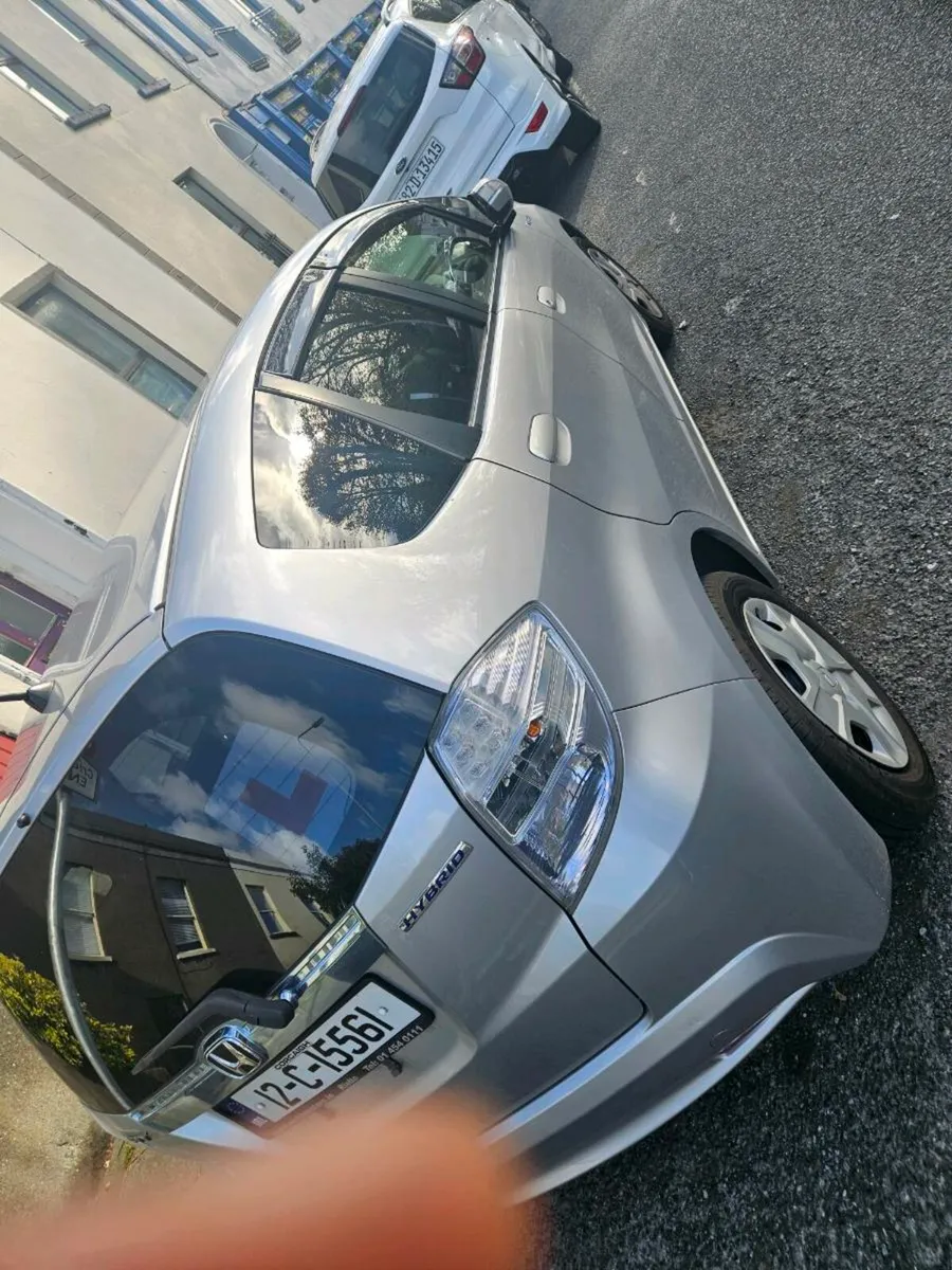 Honda Fit Hybrid - Image 4