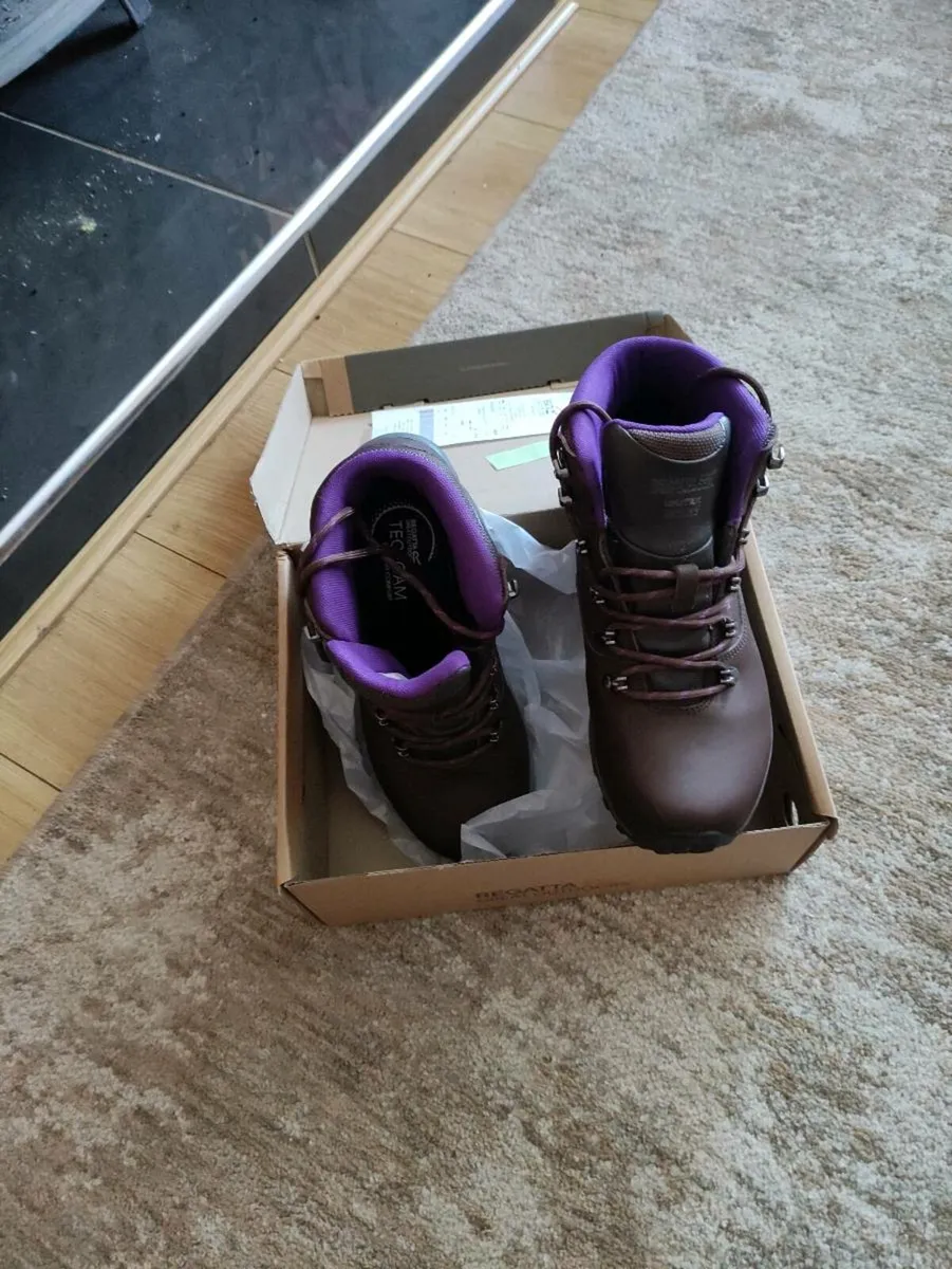 Ladies Hiking Boots - Image 2