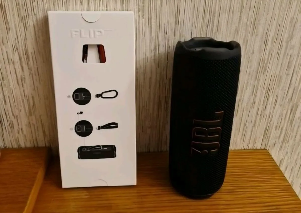 JBL Flip 7 BT Speaker - Image 1