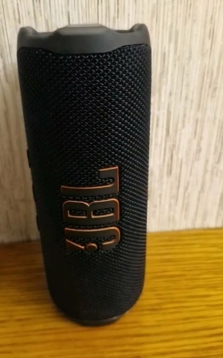 JBL Flip 7 BT Speaker - Image 2
