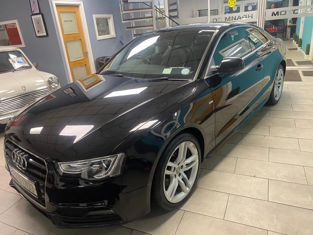 Audi A5 2.0 S line black edition - Image 2