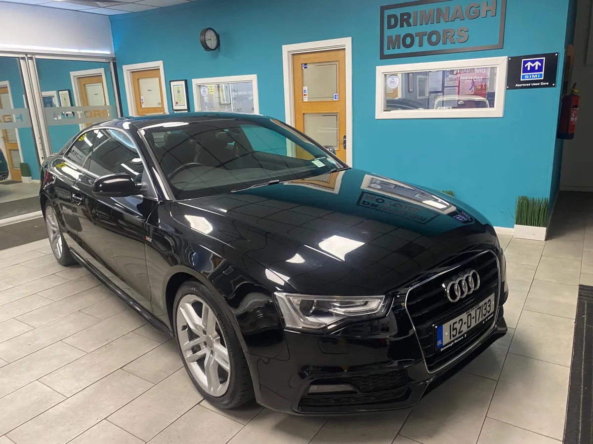 Audi A5 2.0 S line black edition - Image 4