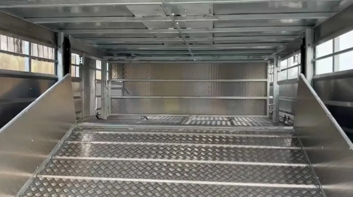 Sheepdeck Trailer - Image 3