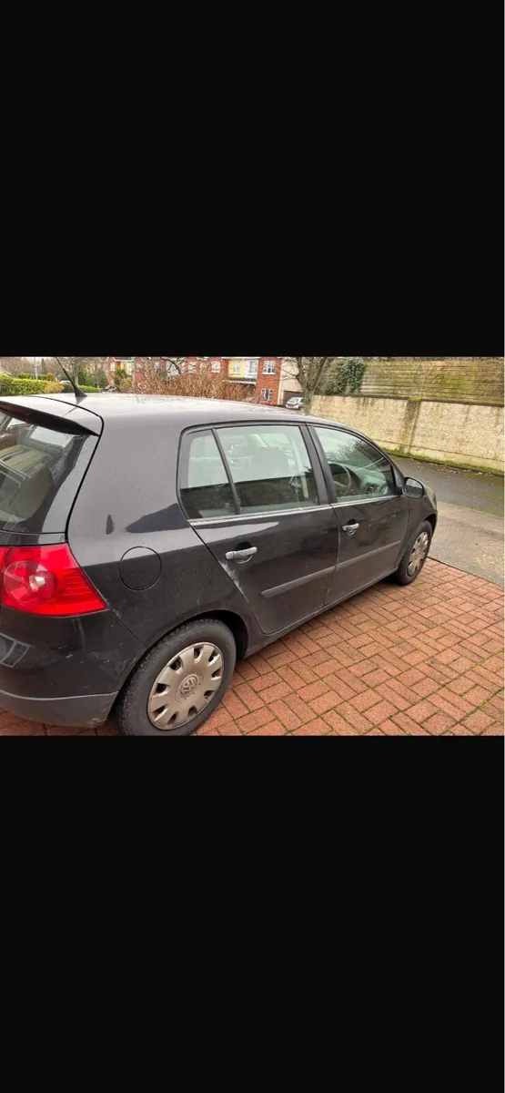 Volkswagen Golf - Image 4