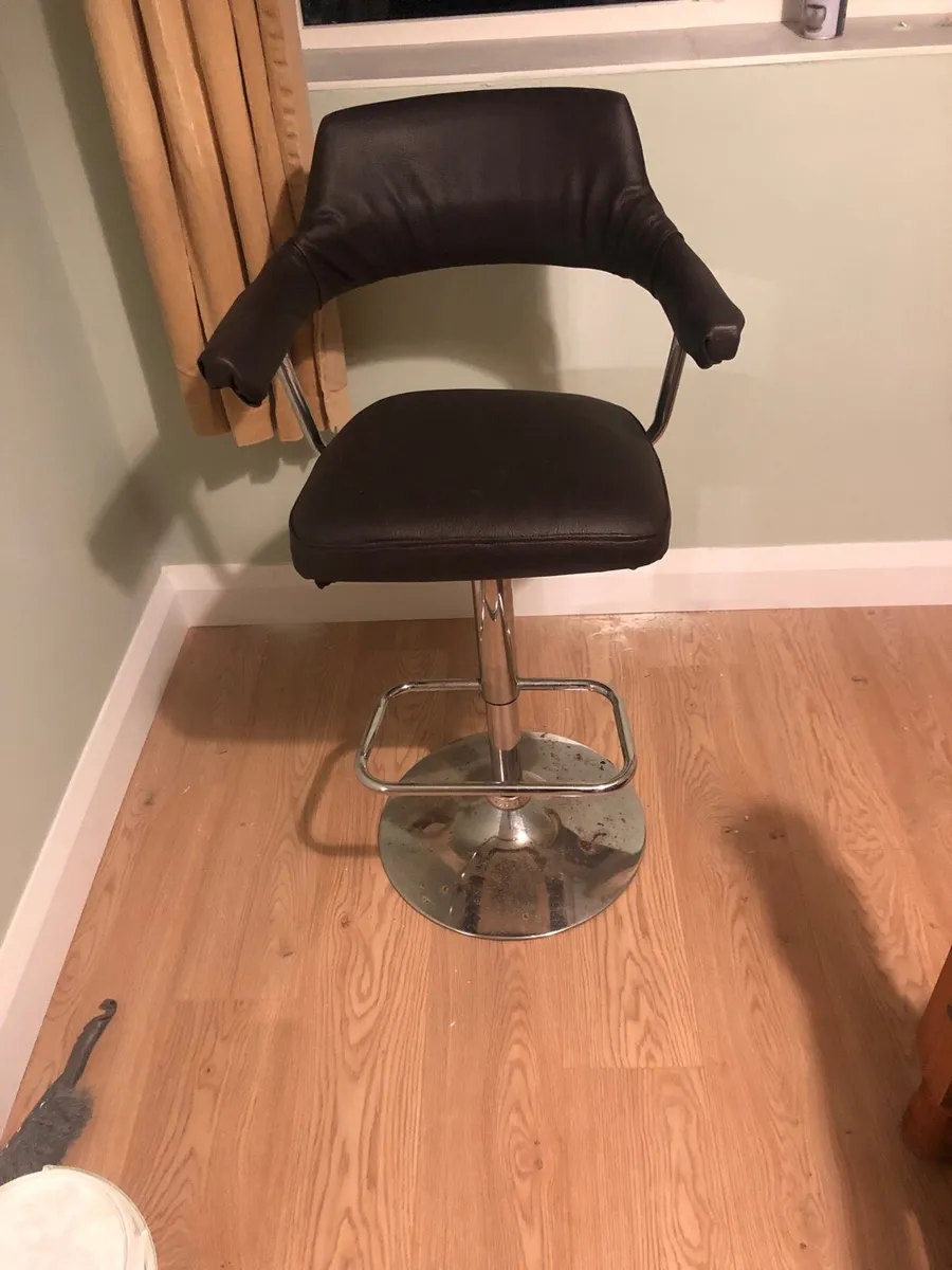 High stool - Image 2