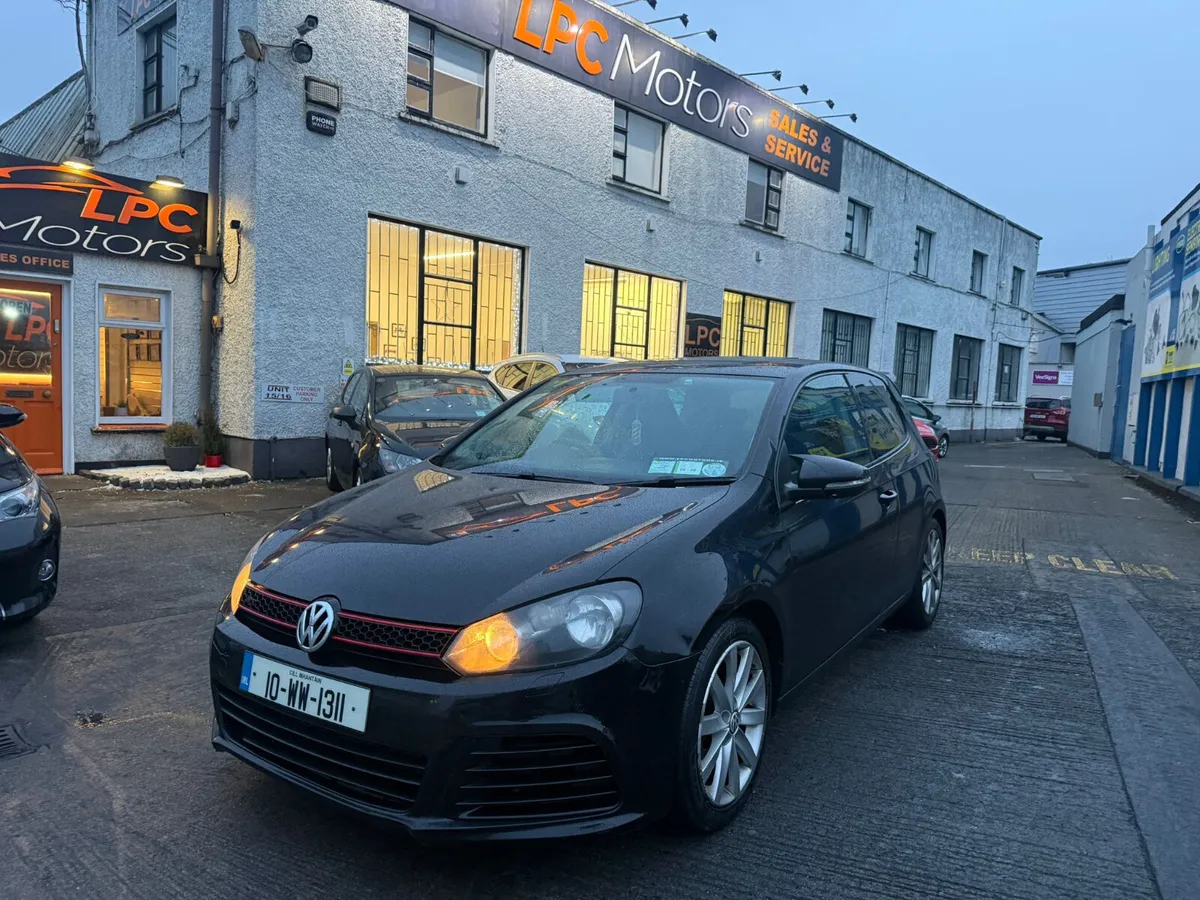 Volkswagen Golf 2010 - Image 3