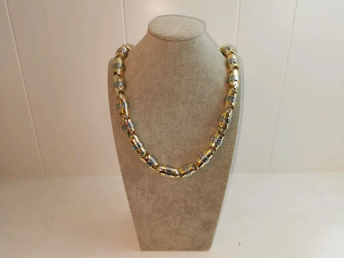 14 CARAT GOLD PLATED CHAIN - Image 1