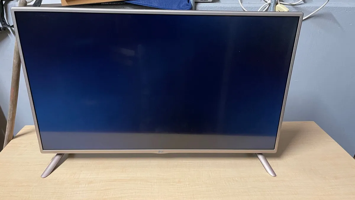 Lg Tv - Image 3
