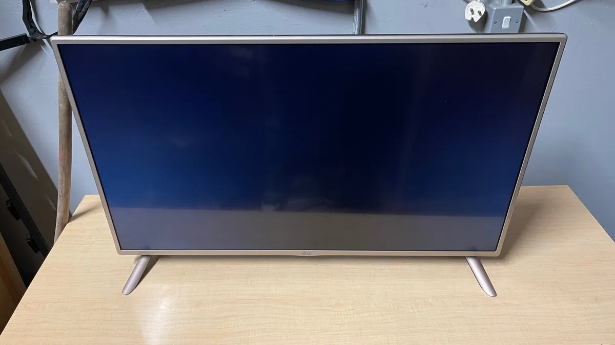 Lg Tv - Image 4