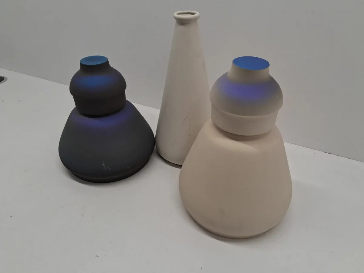 Online Auction Of Urns & Vases & More! - Image 3