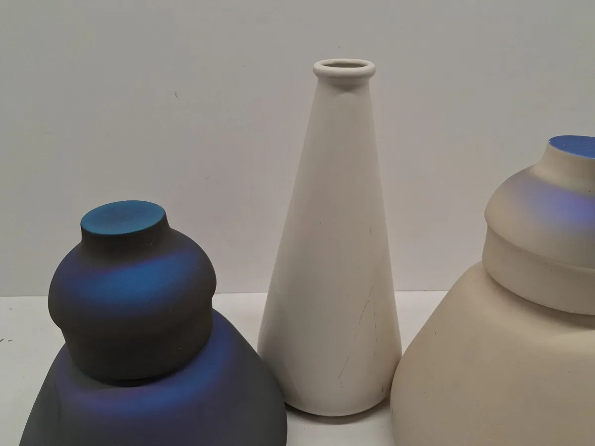 Online Auction Of Urns & Vases & More! - Image 4