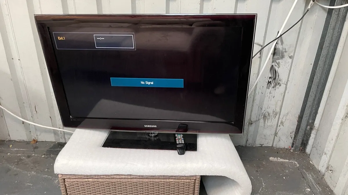 Samsung tv - Image 3