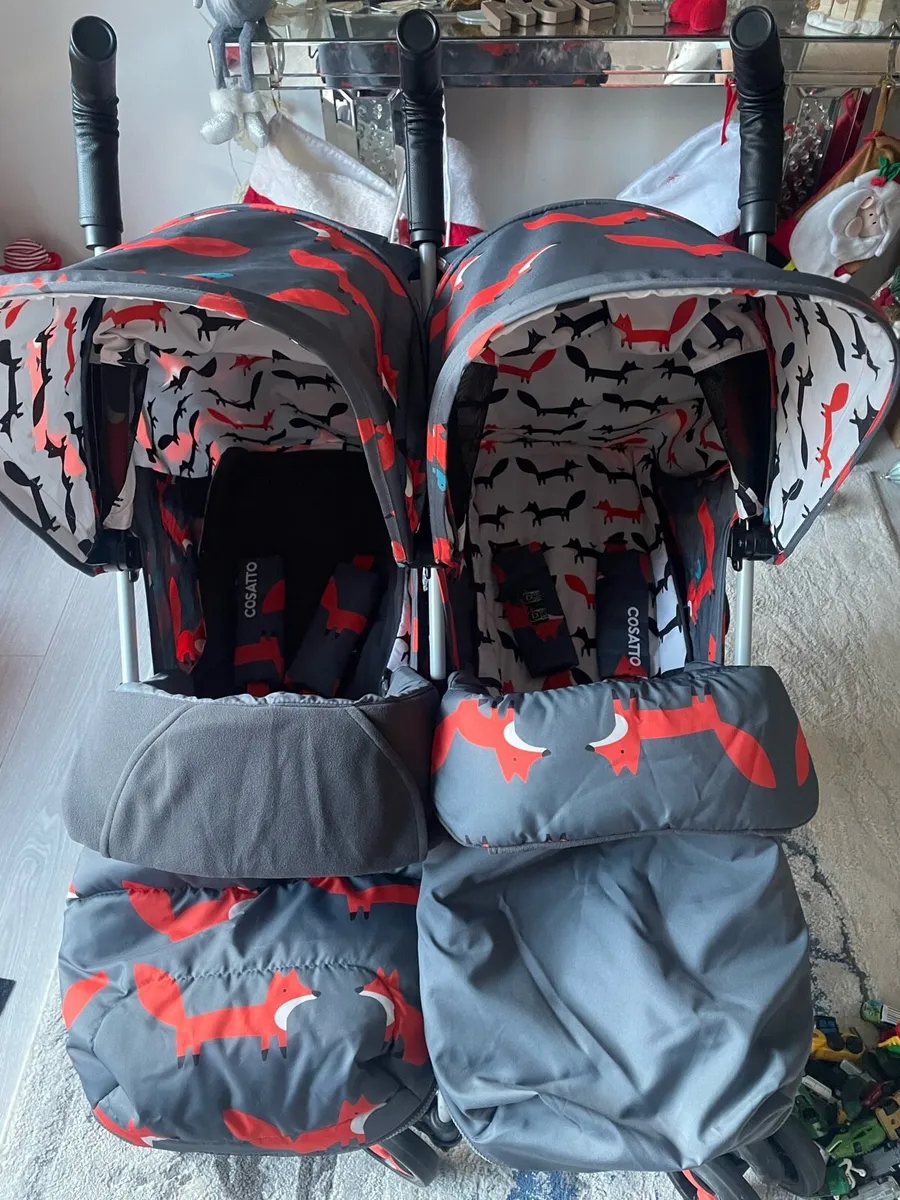 Twin stroller - Image 1