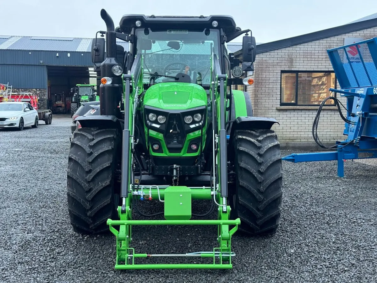 New Deutz-Fahr Agrofarm 5105 Keyline with Loader - Image 3