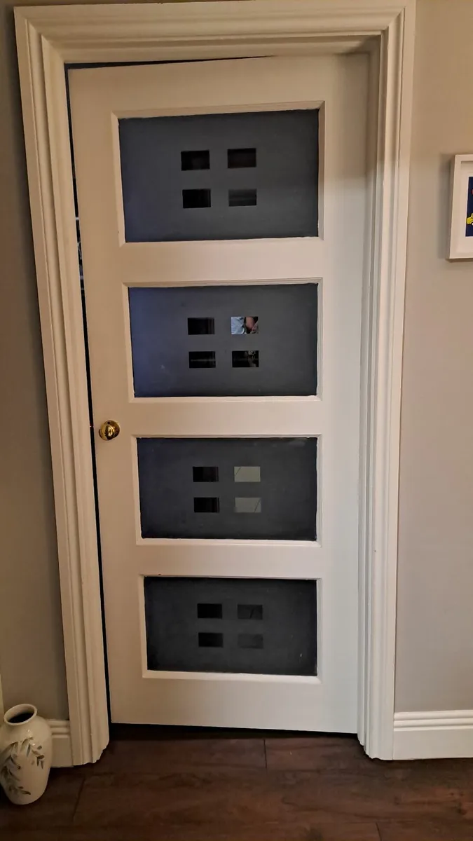 3 internal doors - Image 4