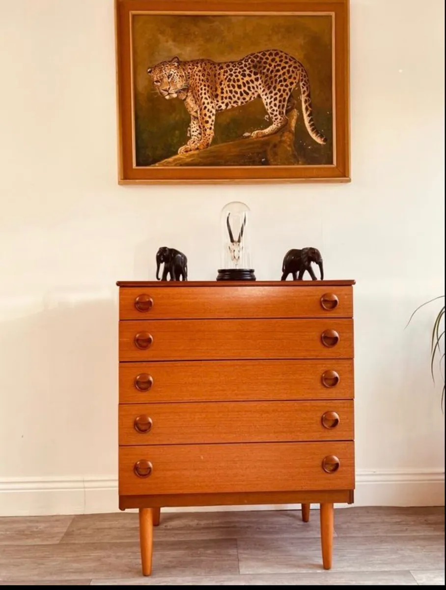 Mid Century Chest of Drawers - Image 1