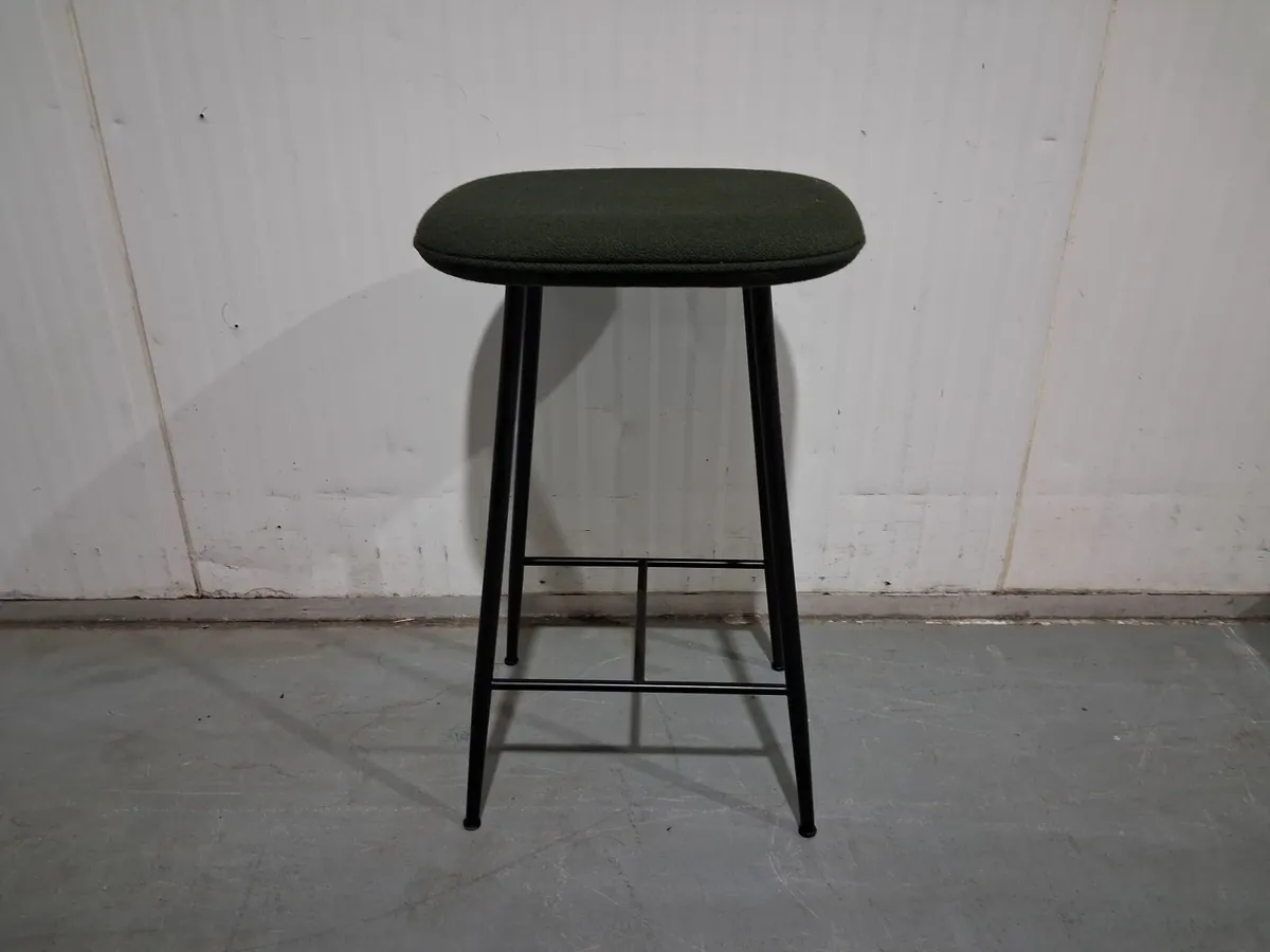 Online Auction Of A High Stool & More! - Image 1