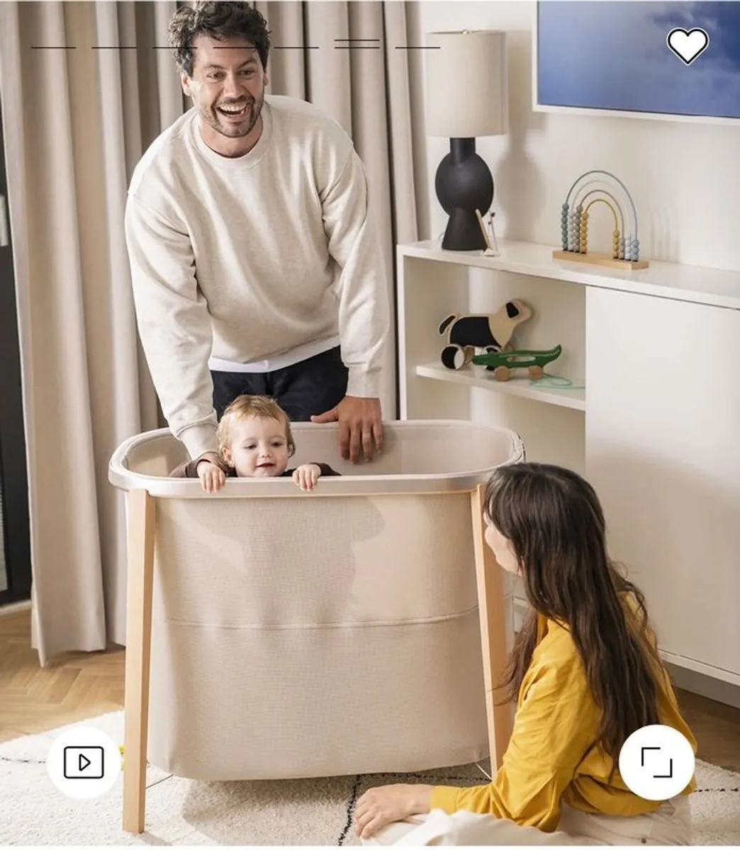 Stokke Snoozi Bassinet - Sandy beige - perfect condition - Image 3