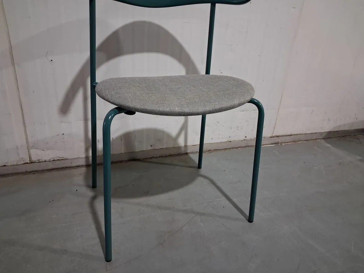 Online Auction Of A Dining Chair & More! - Image 3