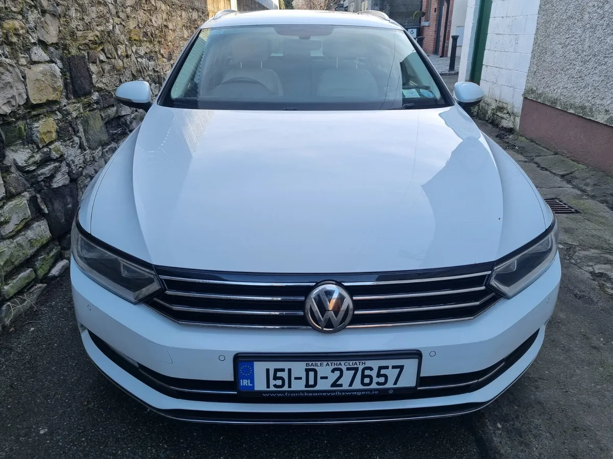 Volkswagen Passat 2015 - Image 3
