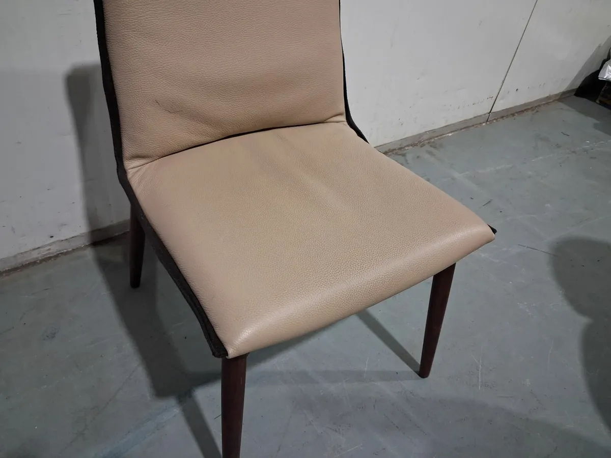 Online Auction Of A Leather Chair & More! - Image 4