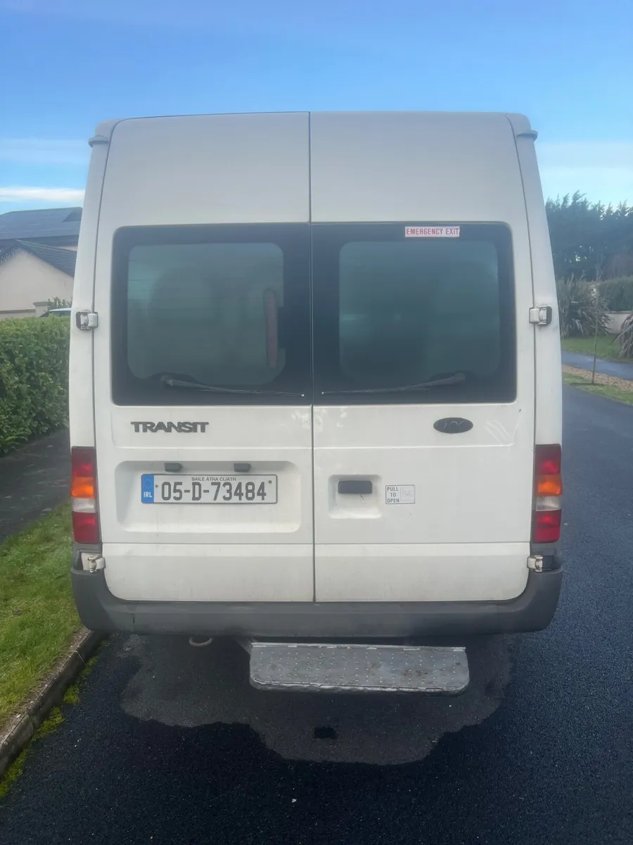 Ford Transit 2005 - Image 2