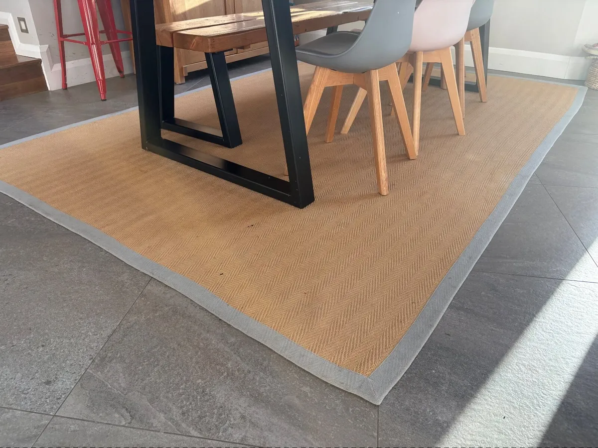 Kukoon Rug - Image 1