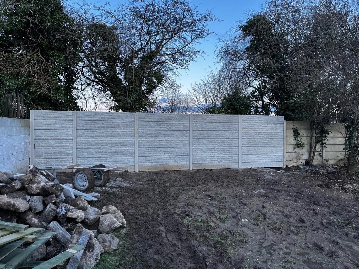 H type concrete posts and fencing panels - Image 3