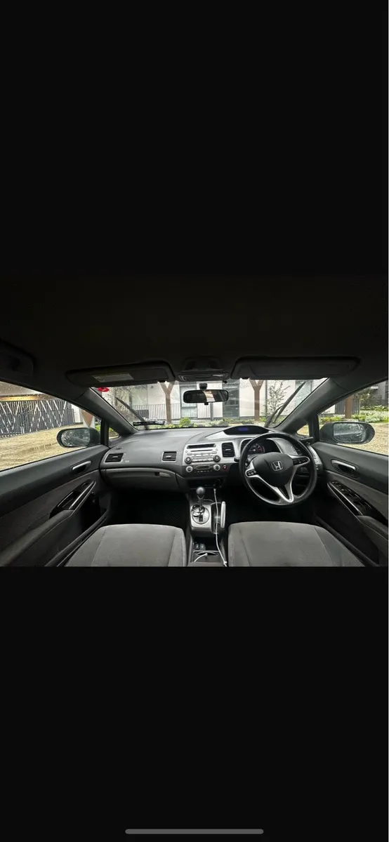 Honda Civic 1.3 Hybrid New NCT - Image 3