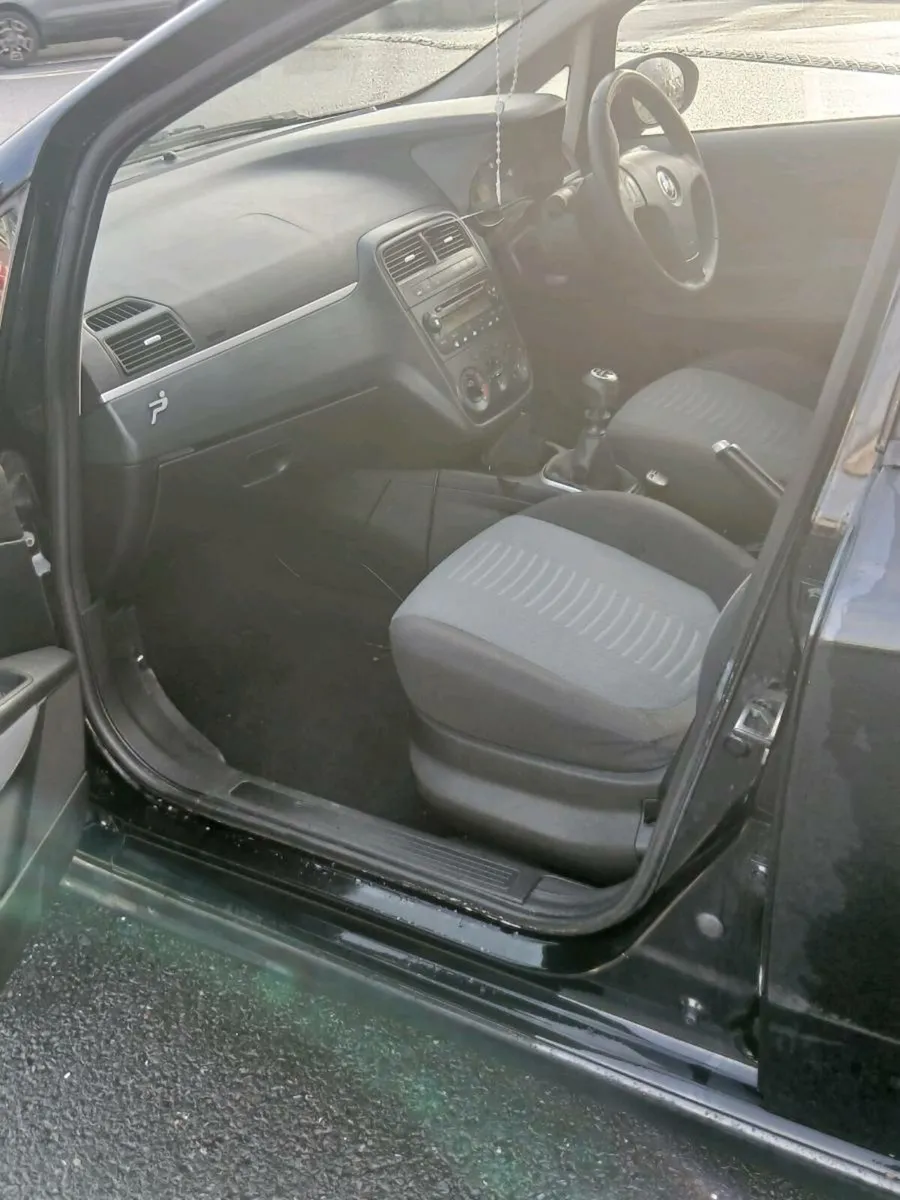 Fiat punto 1.2 - Image 4