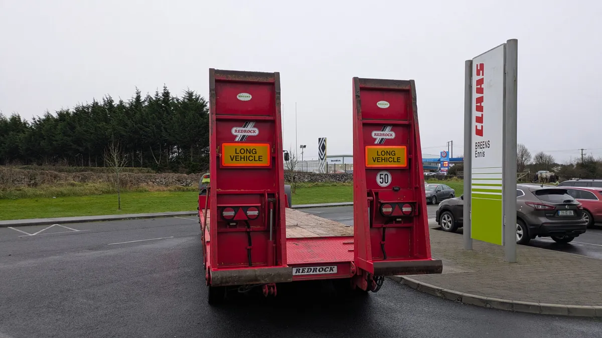 Redrock 33 Ton tripple axle low loader - Image 3