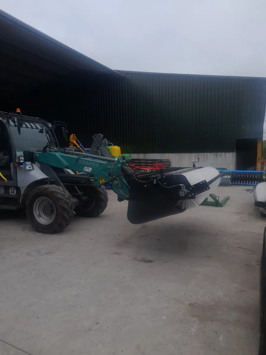 New Road sweepers, Tams approved - Image 1