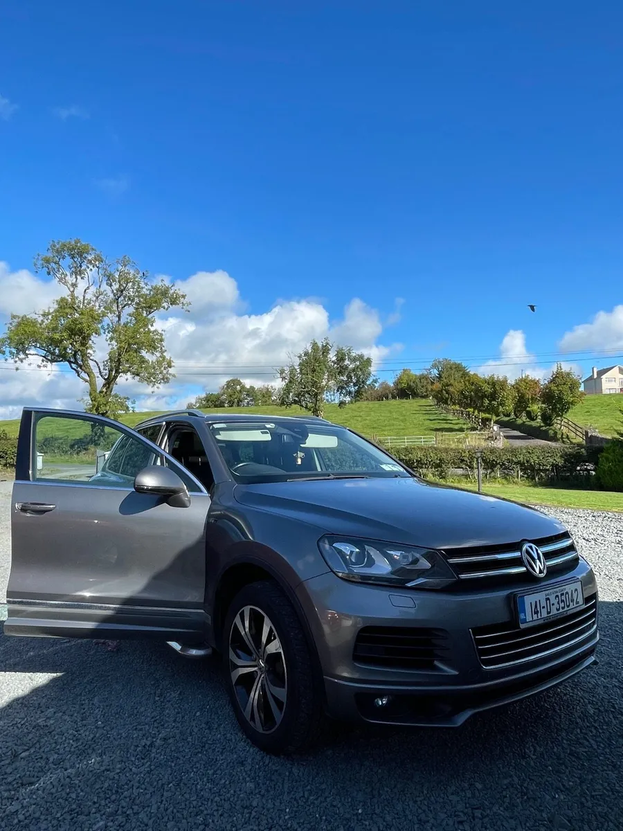 Volkswagen Touareg R line 2014 - Image 2