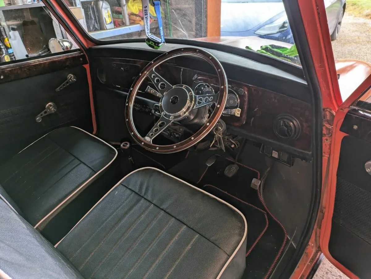 Austin Mini 1981 - Image 2