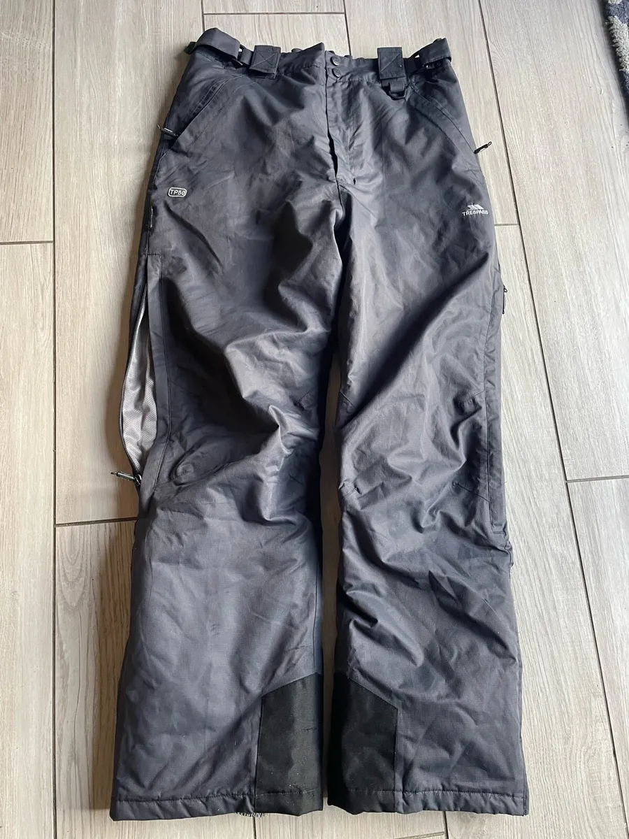Ski pants size M